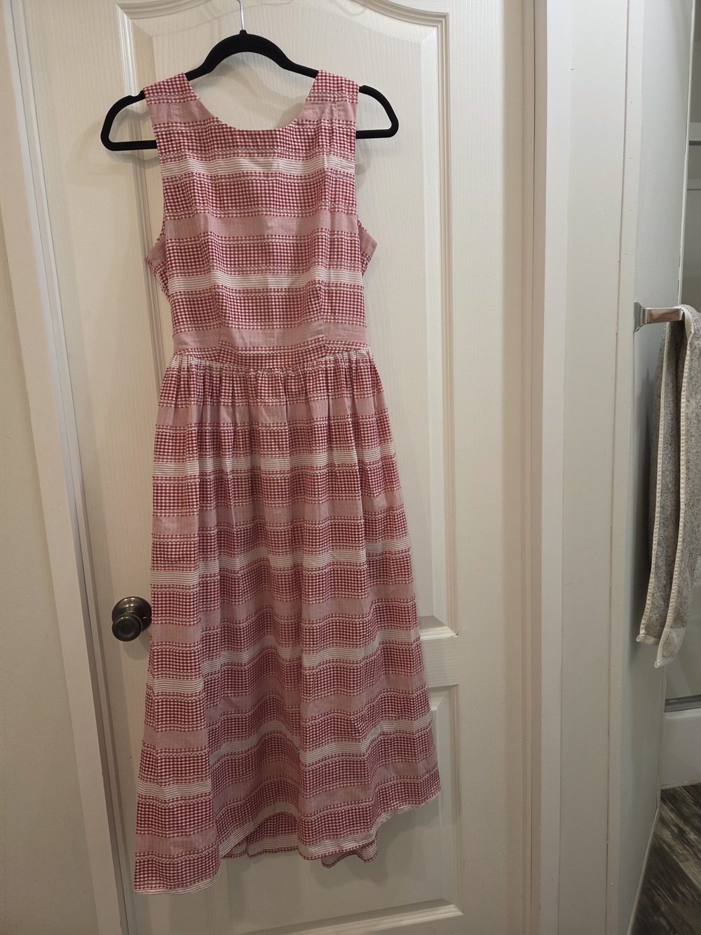 NWT Tuckernuck Red and White Poppy Maxi Dress -Large